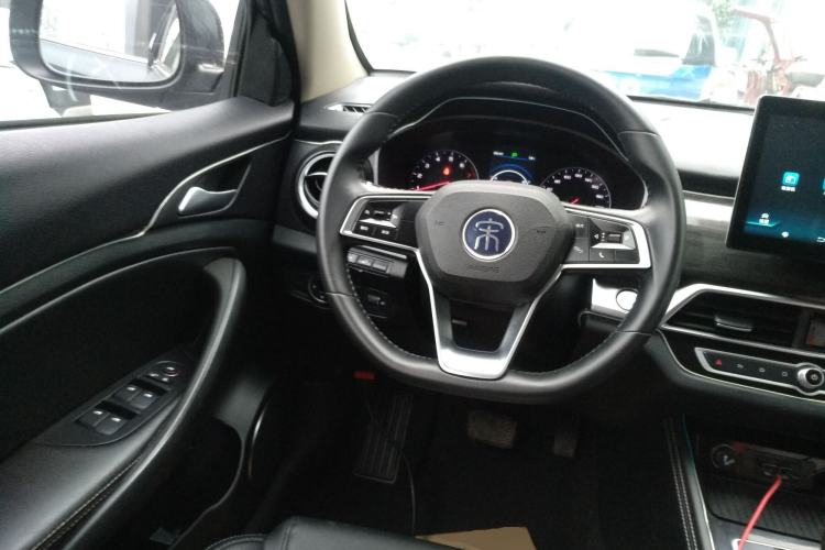Used BYD Song 2020 Classic Edition 1.5T Automatic Elite Model Steering Wheel