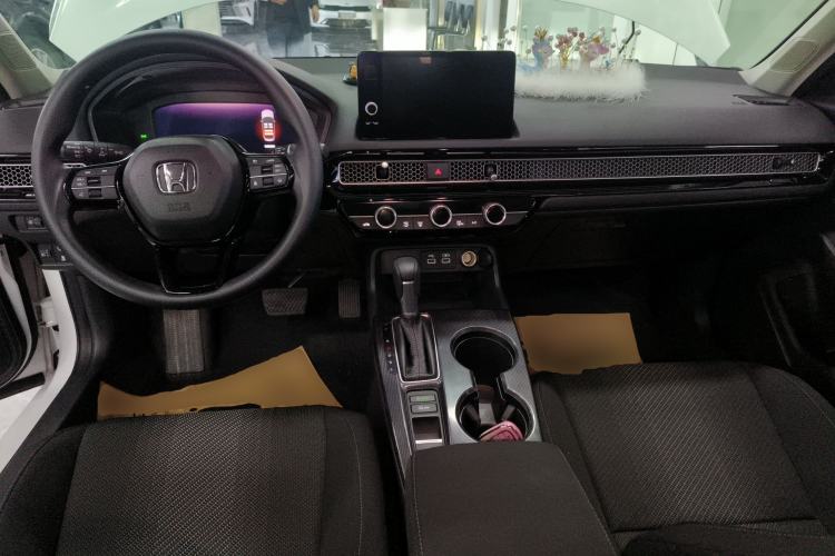 Used Honda Integra 2023 240TURBO CVT Leading Edition Center Console