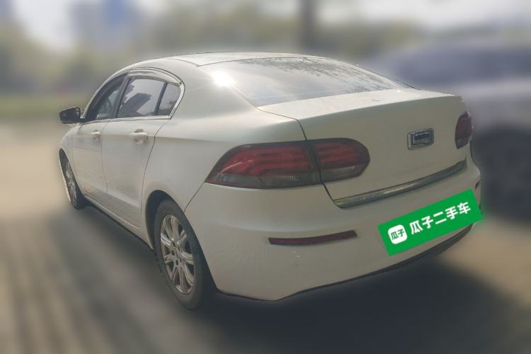 Used Qoros 3 2016 Sedan 1.6L Automatic ZhiXiang Model