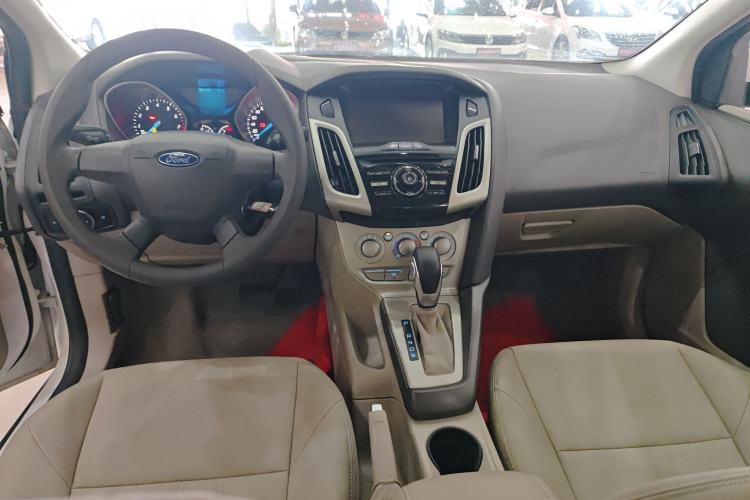 Used Ford Focus 2012 Sedan 1.6L Automatic Comfort Model
