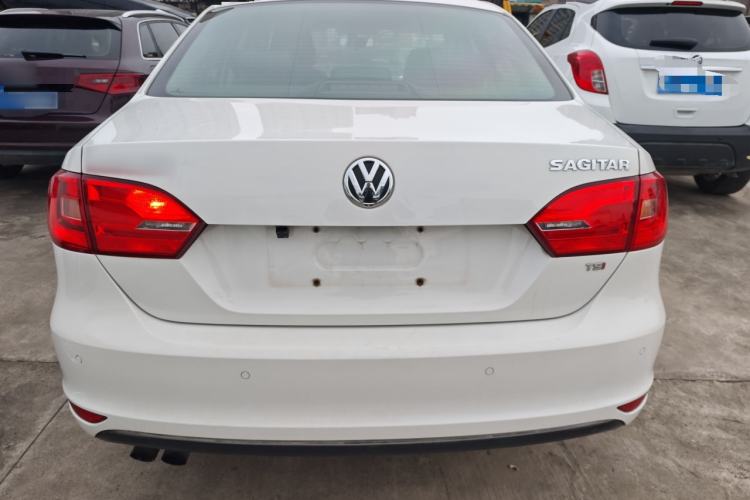 Used Volkswagen Sagitar 2014 1.4TSI Automatic Luxury Model