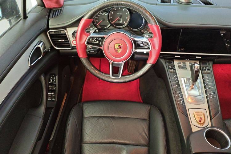 Used Porsche Panamera 2010 Panamera 4 3.6L
