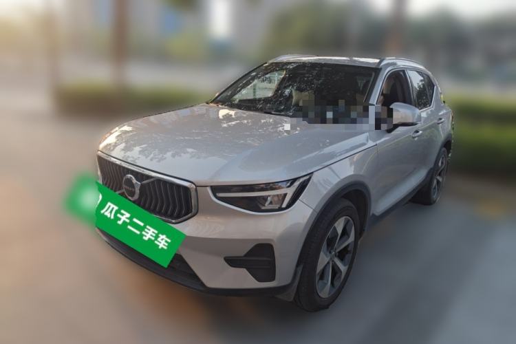 Used Volvo XC40 2023 B4 4x4 Smart Luxury Edition