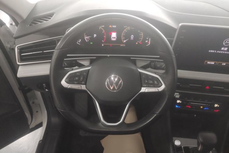 Used Volkswagen Tiguan L 2024 300TSI Automatic Two-Wheel Drive Smart Edition
