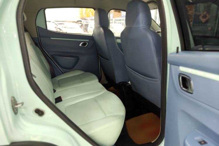 Used Dongfeng NAMMI BOX 2022 Revised Light Wind Edition 201 km Standard Version