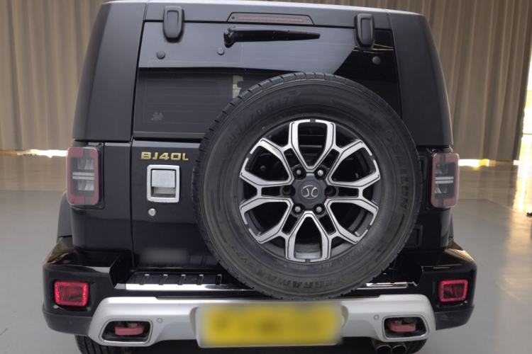 Used BAIC Off-Road BJ40 2019 Updated Version 2.0T Automatic All-Wheel Drive Urban Hunter Edition Premium China V Emission Standard
