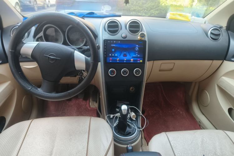 Used Haima Qubit 2013 1.3L Manual Cool Edition