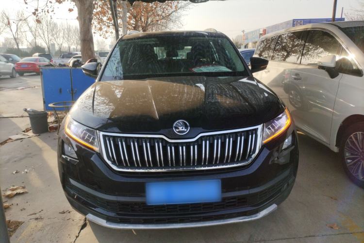 Used Skoda Kodiaq 2018 Facelifted TSI330 5-Seater Two-Wheel-Drive Luxury Enjoyment Edition