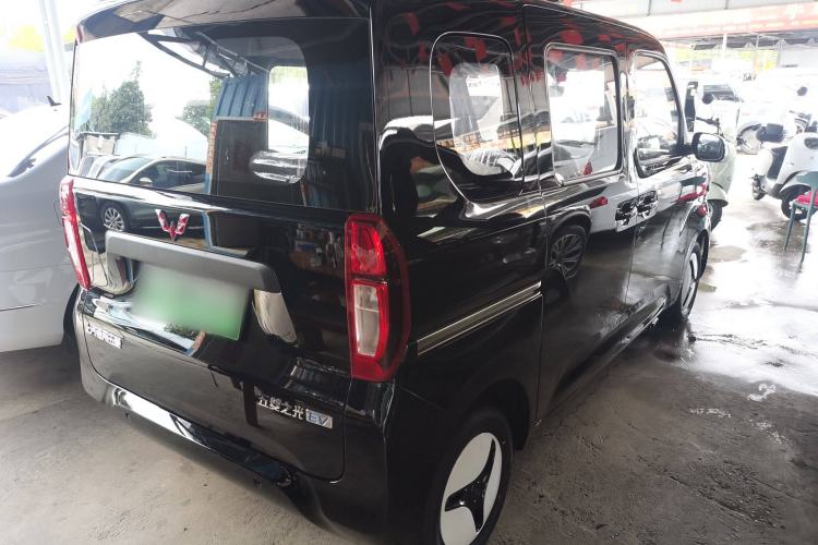 Used Wuling Zhiguang New Energy 2025 Standard Model