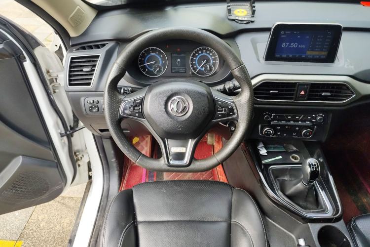 Used Dongfeng Fengon S560 2018 1.8L Manual Comfort 5-Seater China V Standard