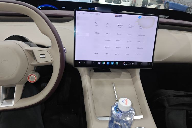 Used Xiaomi Auto YU7 2025 Ultra-Long Range Rear-Wheel Drive Version
