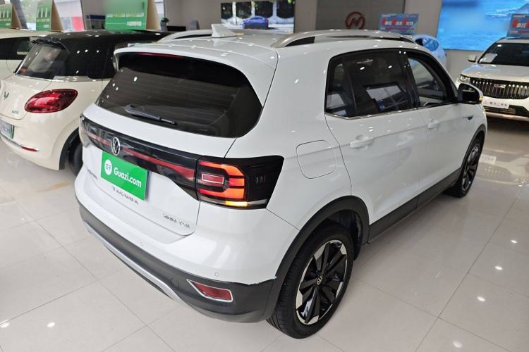 Used Volkswagen Tacqua 2021 200TSI DSG JoyConnect Edition