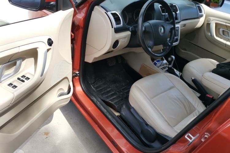 Used Skoda Fabia 2011 1.6L Automatic Crystal Edition Driver Seat