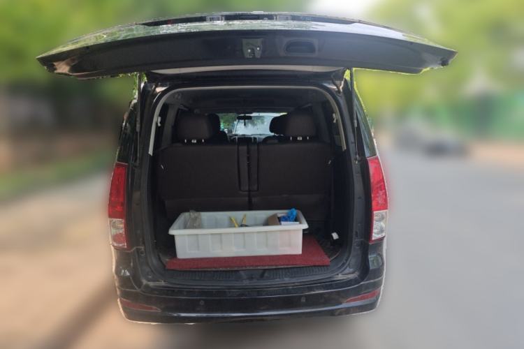 Used FORTHING Lingzhi PLUS 2021 2.0L Manual Luxury 7-Seater Trunk