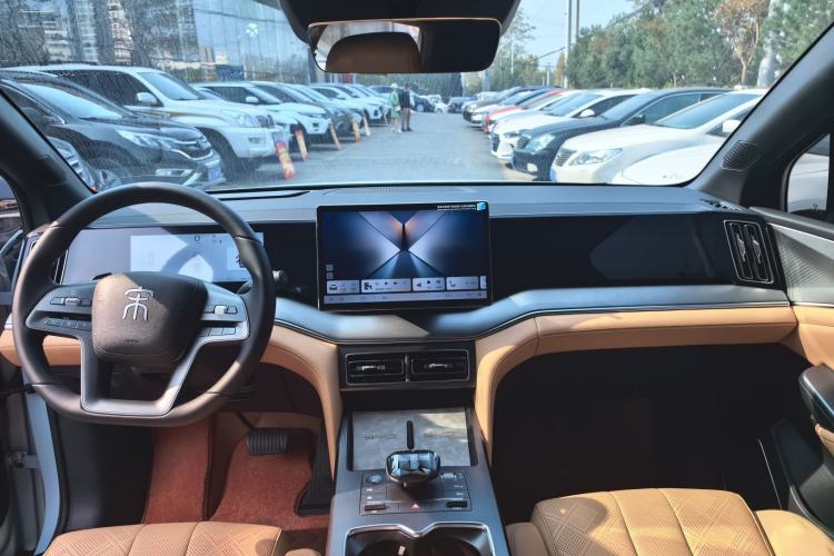 Used BYD Song L DM-i 2025 Intelligent Driving Version 112 km Leading Trim