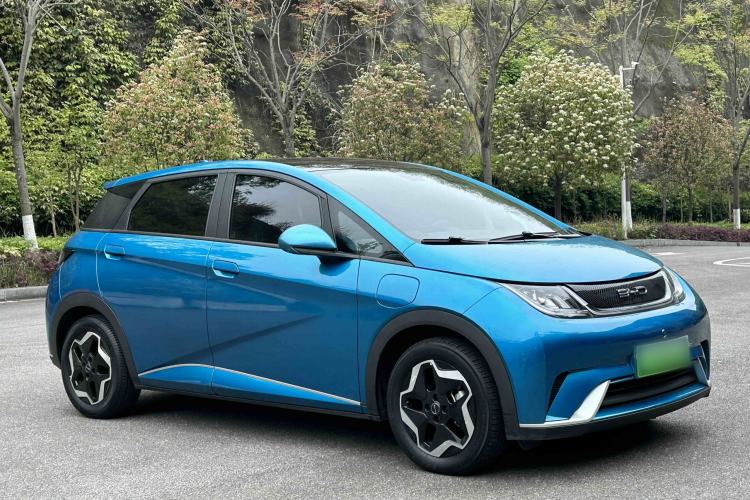 Used BYD Dolphin 2021 405 km Fashion Edition Exterior 3