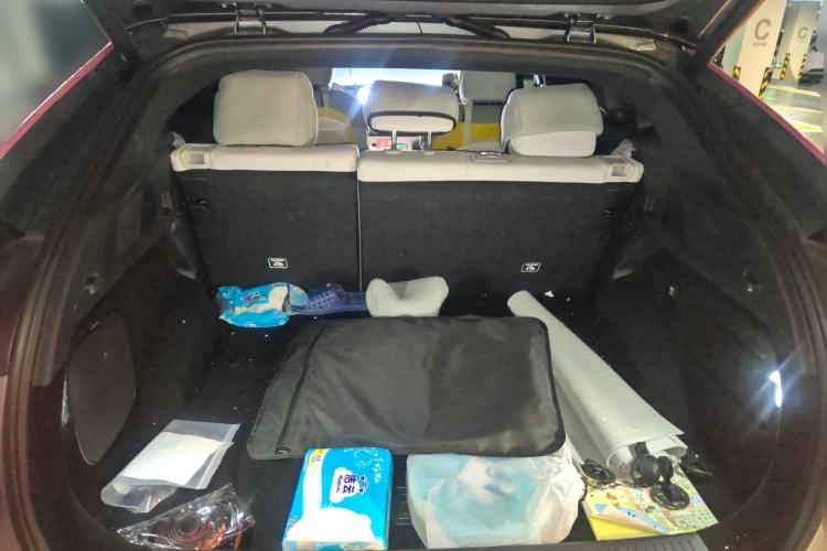 Used XPeng G6 2023 755 Ultra-Long Range Max Trunk