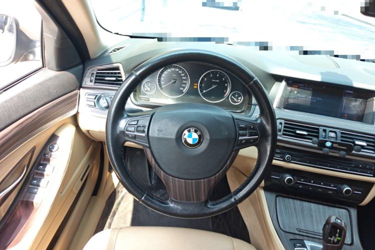 Used BMW 5 Series 2014 520Li Elegant Model