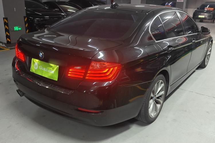 Used BMW 5 Series 2017 525Li Leading Model Rear Right 45 Deg