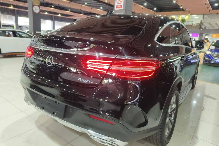 Used Mercedes-Benz GLE Coupe 2017 GLE 400 4MATIC Coupe SUV