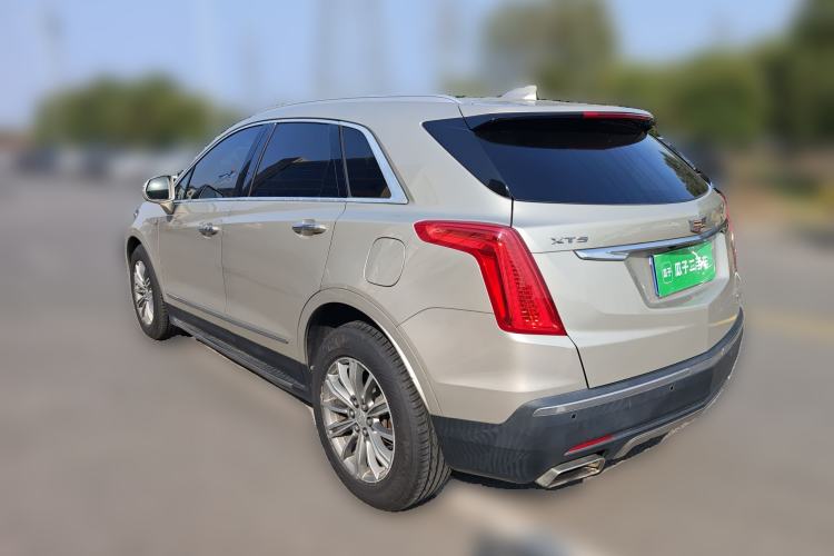 Used Cadillac XT5 2016 25T Luxury Model
