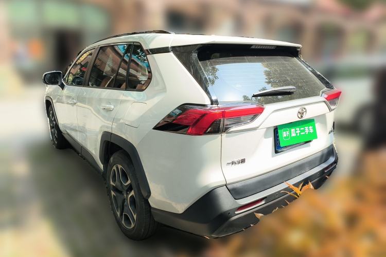 Used Toyota RAV4 2020 2.0L CVT Two-Wheel Drive Prestige Edition