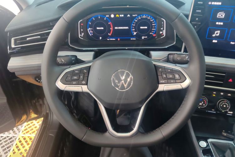 Used Volkswagen Sagitar 2025 300TSI DSG Excellence Edition
