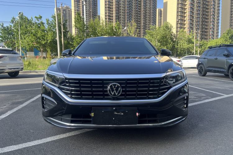 Used Volkswagen Passat 2024 380TSI Dragon Edition
