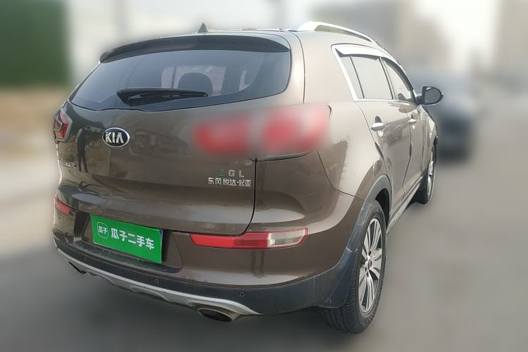 Used Kia Sportage R 2015 2.0L Automatic Two-Wheel Drive DLX Model Rear Right 45 Deg