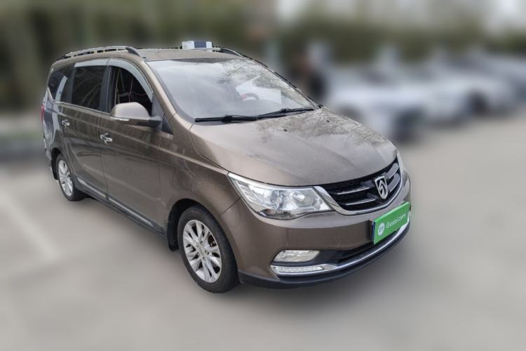Used Baojun 730 2016 1.5L Manual Luxury Edition 7 Seats Front Right 45 Deg