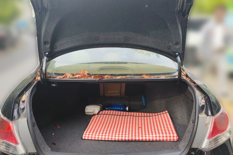 Used Honda Accord 2011 2.4L LX Trunk