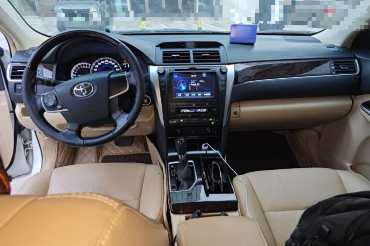 Used Toyota Camry 2016 2.0G 10th Anniversary Leading Edition