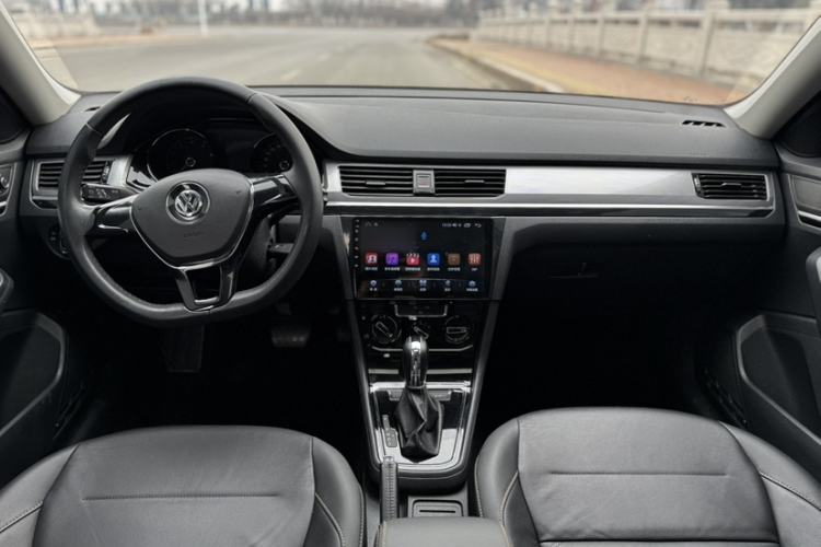 Used Volkswagen Bora 2016 1.6L Automatic Comfort Model
