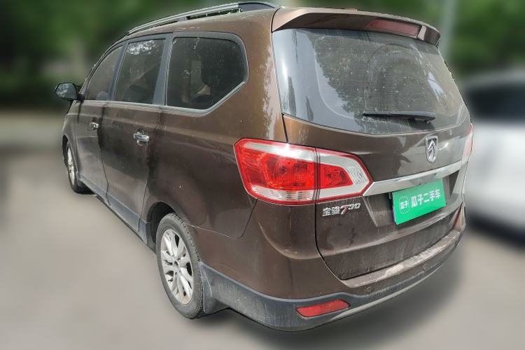 Used Baojun 730 2014 1.5L manual luxury trim 7 seats Rear Left 45 Deg