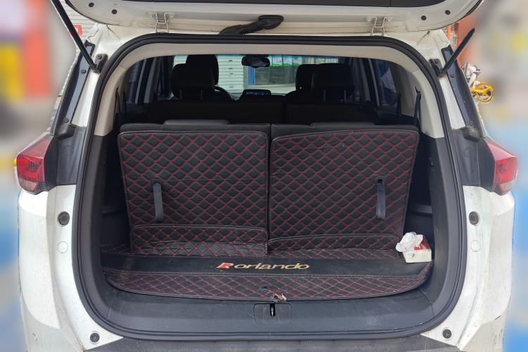 Used Chevrolet Orlando 2020 Light Hybrid Redline 530T Automatic Enjoyment Edition (5+2 Models)