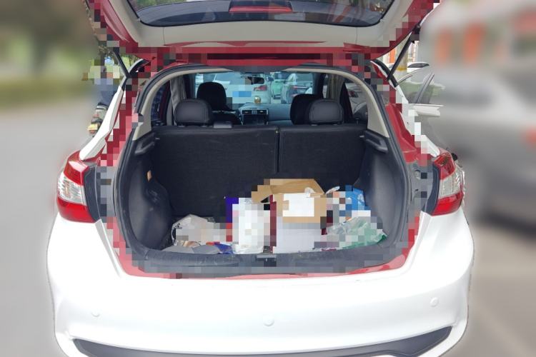 Used Nissan Tiida 2021 1.6L CVT Cool Edition Trunk