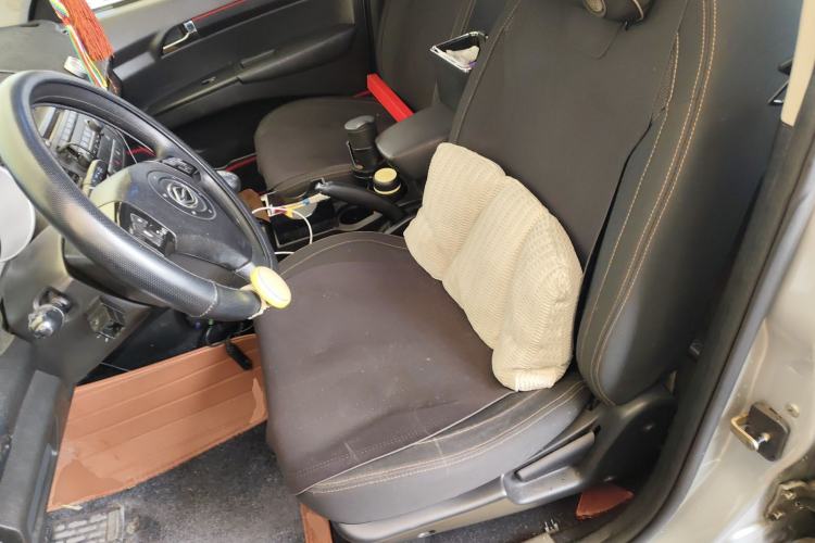 Used Land X8 2014 Explorer Edition 2.5T Diesel 4x4 Luxury Model Left Front Seat