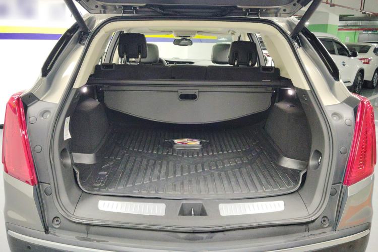 Used Cadillac XT5 2018 25T Luxury Model
