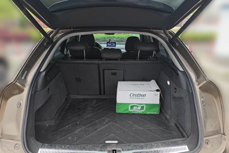 Used Audi Q3 2018 30th Anniversary Edition 35 TFSI Fashion Model Trunk