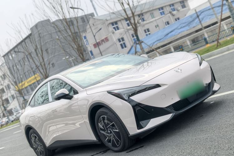 Used ARCFOX Alpha S5 2024 560PRO 185kW