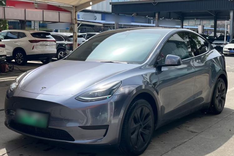 Used Tesla Model Y 2023 Rear-Wheel-Drive Version