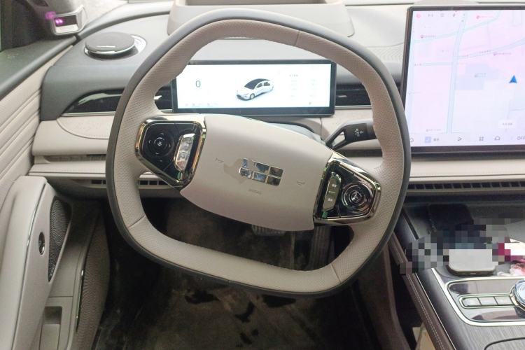 Used Geely Galaxy 8 2025 130km EM-P Starship Edition
