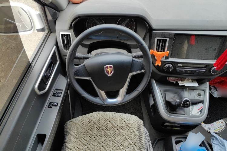 Used Jinbei Hiace King 2021 2.0L City Transport King Series Express Model Standard Top 6-Seater 1TZS