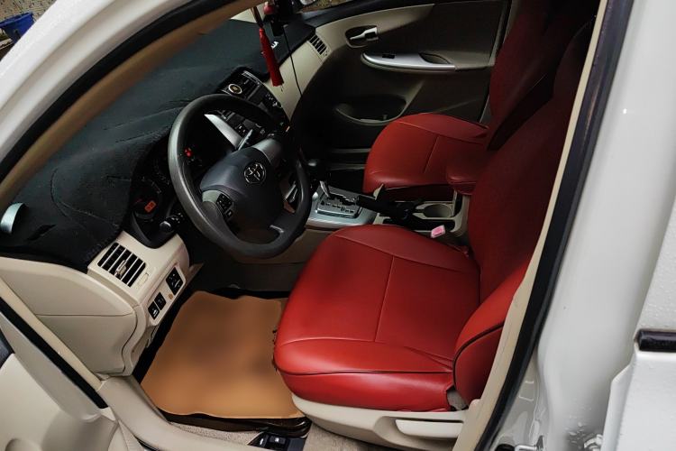 Used Toyota Corolla 2012 Luxurious Edition 1.6L Automatic GL Left Front Seat