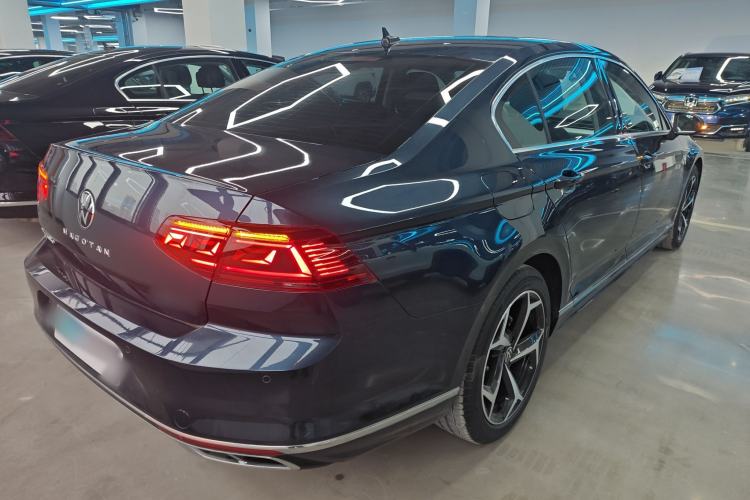 Used Volkswagen Magotan 2023 2 Million Units Commemorative Edition 330TSI DSG Luxury Version