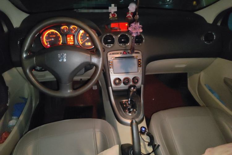 Used Peugeot 408 2011 2.0L Automatic Comfort Edition
