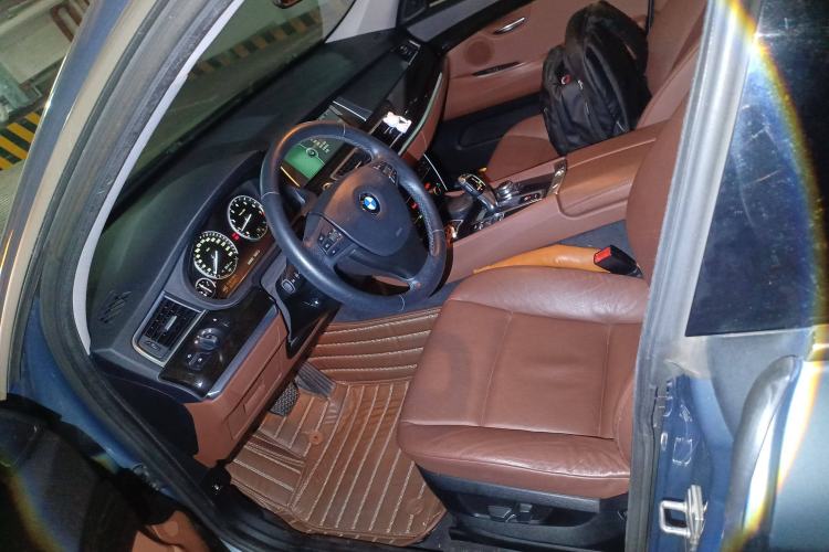 Used BMW 5 Series GT 2011 535i Elegant Edition Left Front Seat