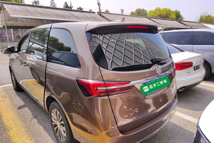 Used Buick GL8 2022 Land Executive Class 652T Prestige Model
