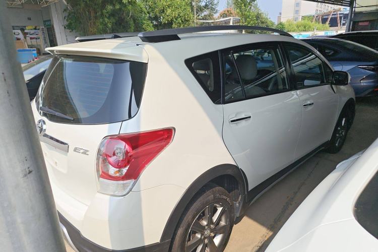 Used Toyota Verso 2015 180E CVT Crossover Edition
