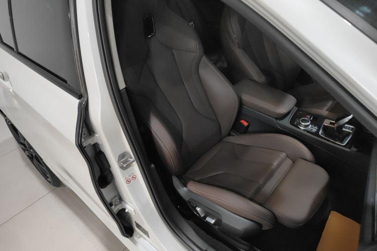 Used BMW 1 Series 2021 125i M Sport Night Edition Right Front Seat